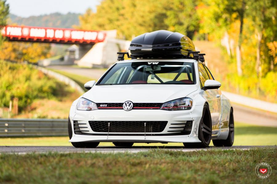 Volkswagen Golf GTI RS on Vossen Wheels (VPS-317) '2016